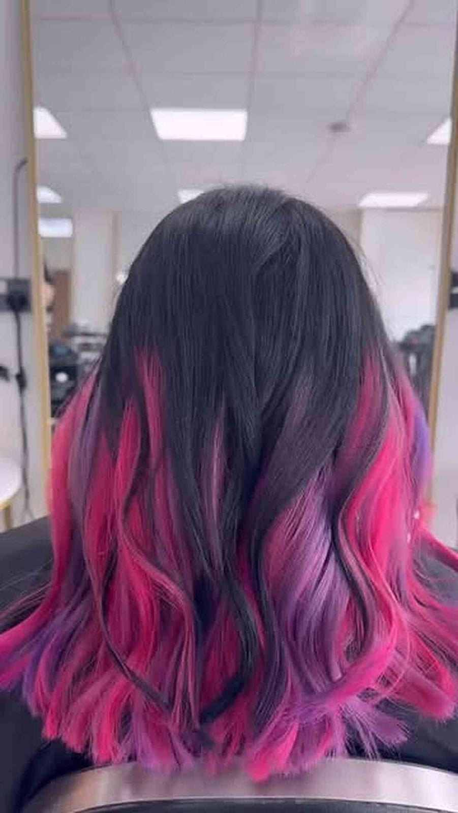 Mid-Back Curls Dark Base To Vibrant Purple Ombre Mid-Back Curls Dark Base To Vibrant Purple Ombre — Trendy Ombre Hair Color