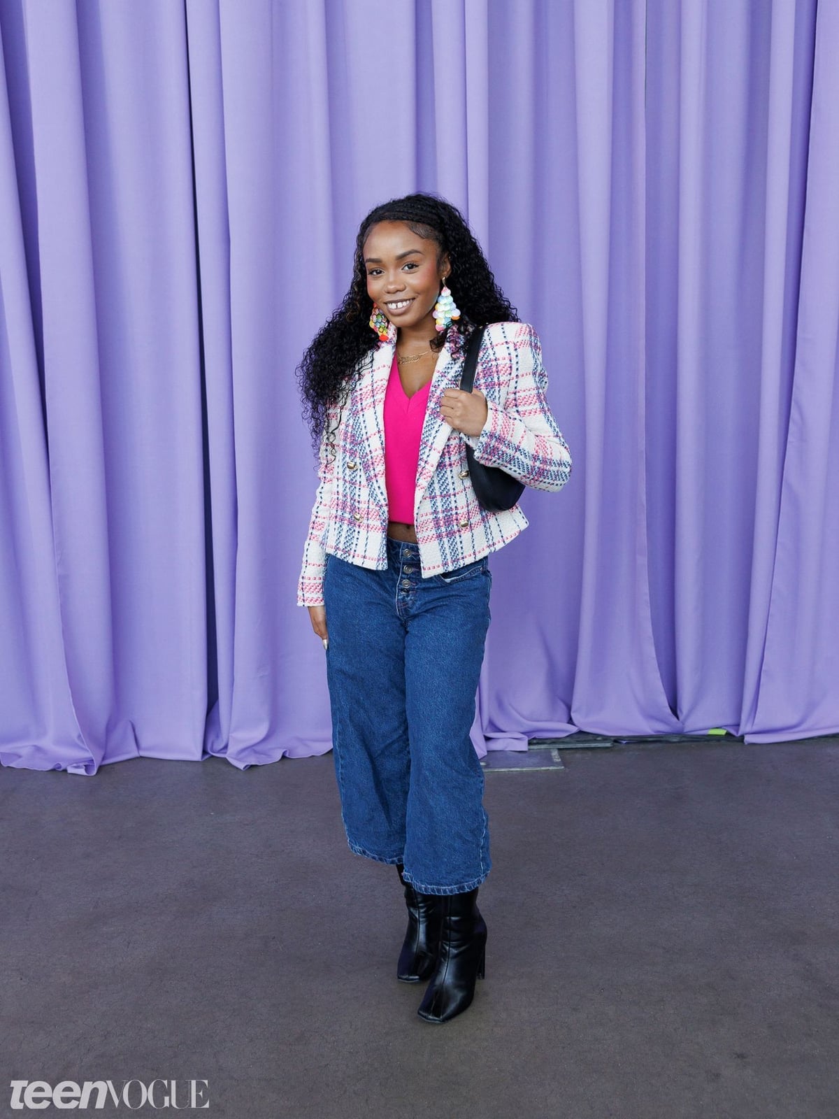 Plaid Tweed Blazer With Pink Crop Top Plaid Tweed Blazer With Pink Crop Top — Trendy Outfits for Teens