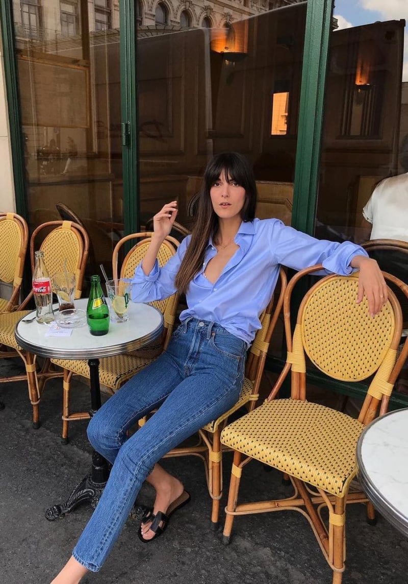 Light Blue Shirt Over White Top With Jeans Light Blue Shirt Over White Top With Jeans — Trendy Parisian Style