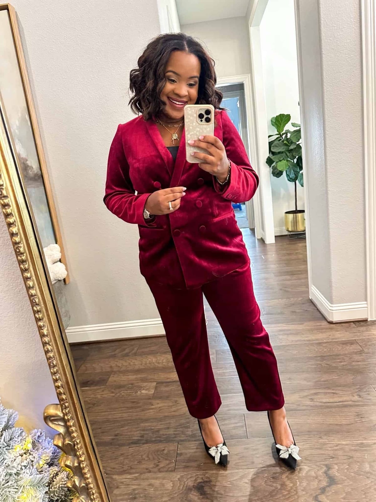 Red Velvet Double-Breasted Suit with Black Heels — Trendy Party Outfits