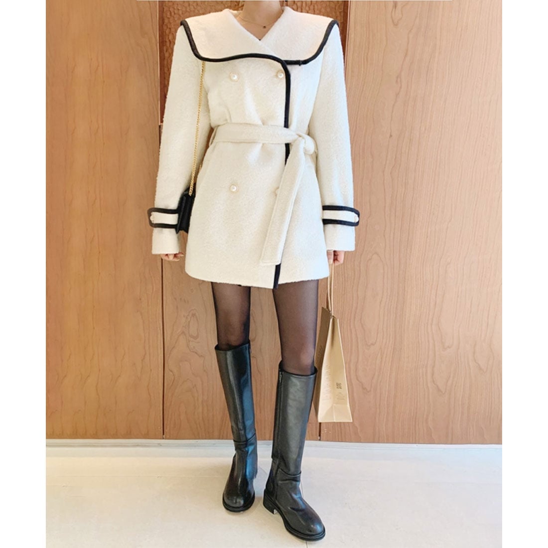 Ivory Bouclé Coat with Sailor Collar — Trendy Peacoat Outfits