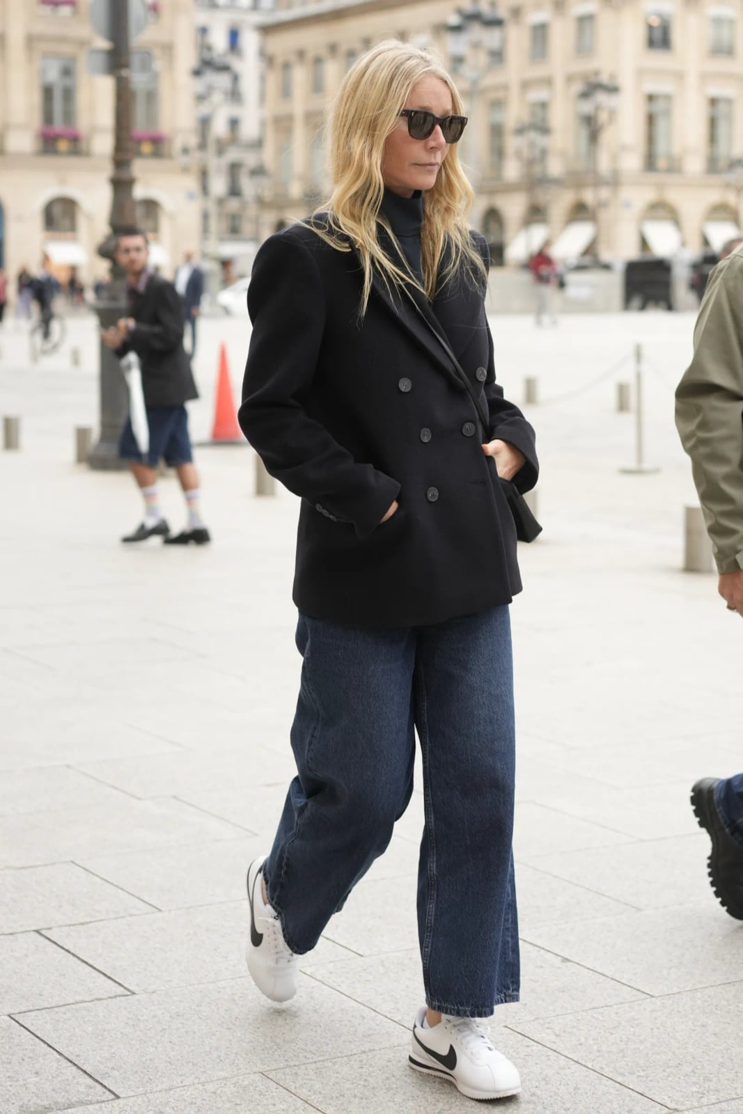 Celebrity Inspired Jacket and Jeans Outfits — Trendy Peacoat Outfits