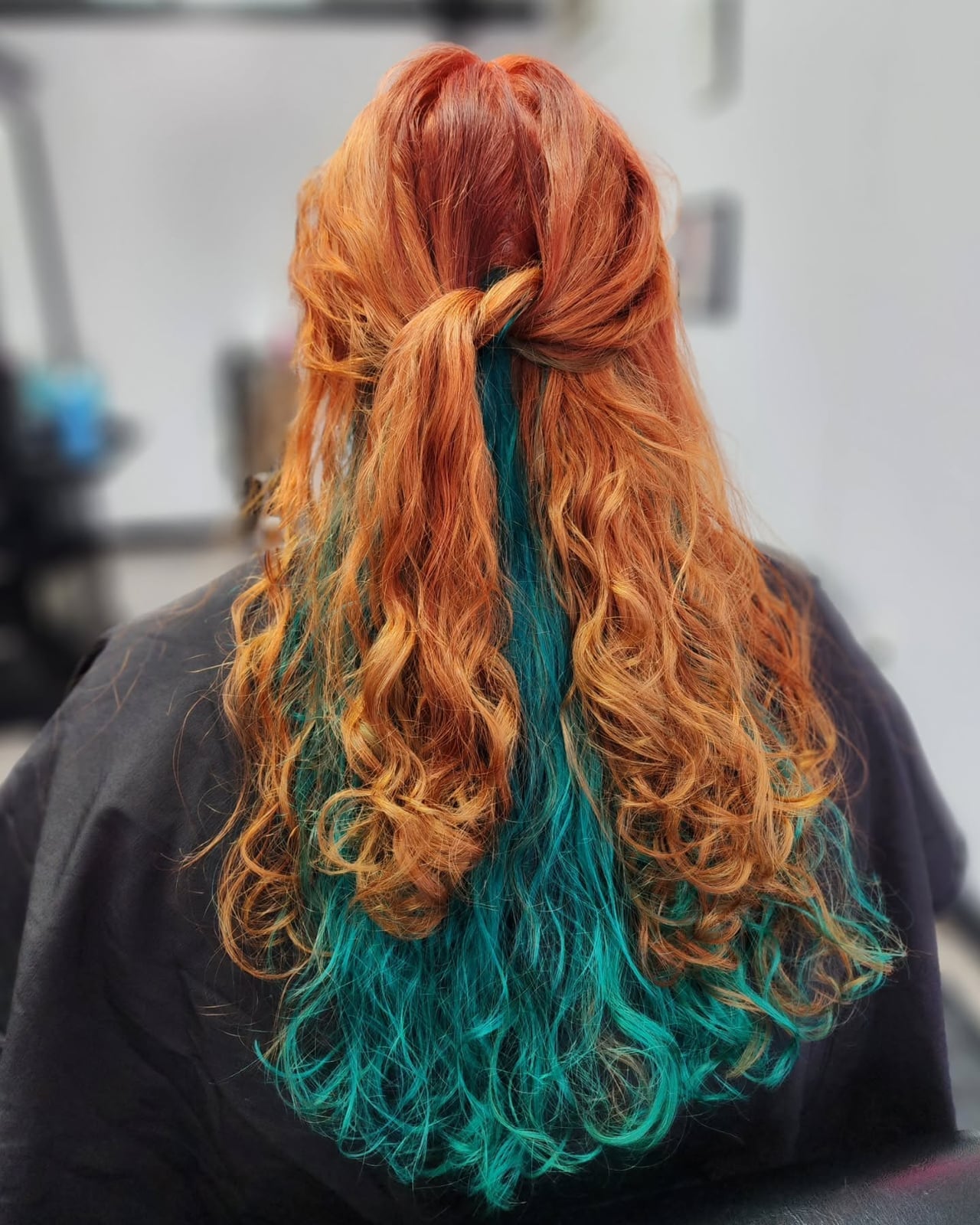 Mid-Back Red Orange With Teal Peekaboo Mid-Back Red Orange With Teal Peekaboo — Trendy Peekaboo Hair Color
