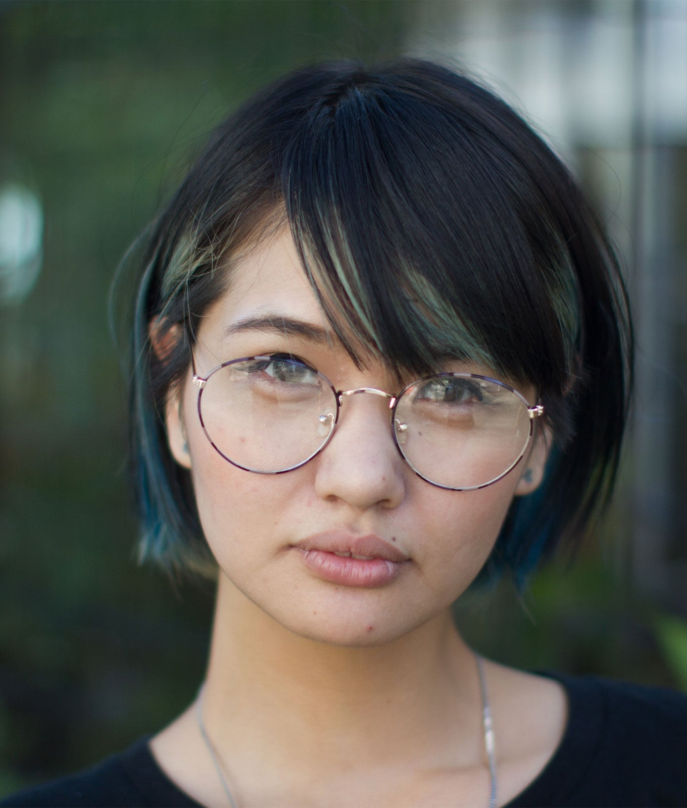 Collarbone Layers Dark Brown With Blonde Peekaboo Collarbone Layers Dark Brown With Blonde Peekaboo — Trendy Peekaboo Hair Color
