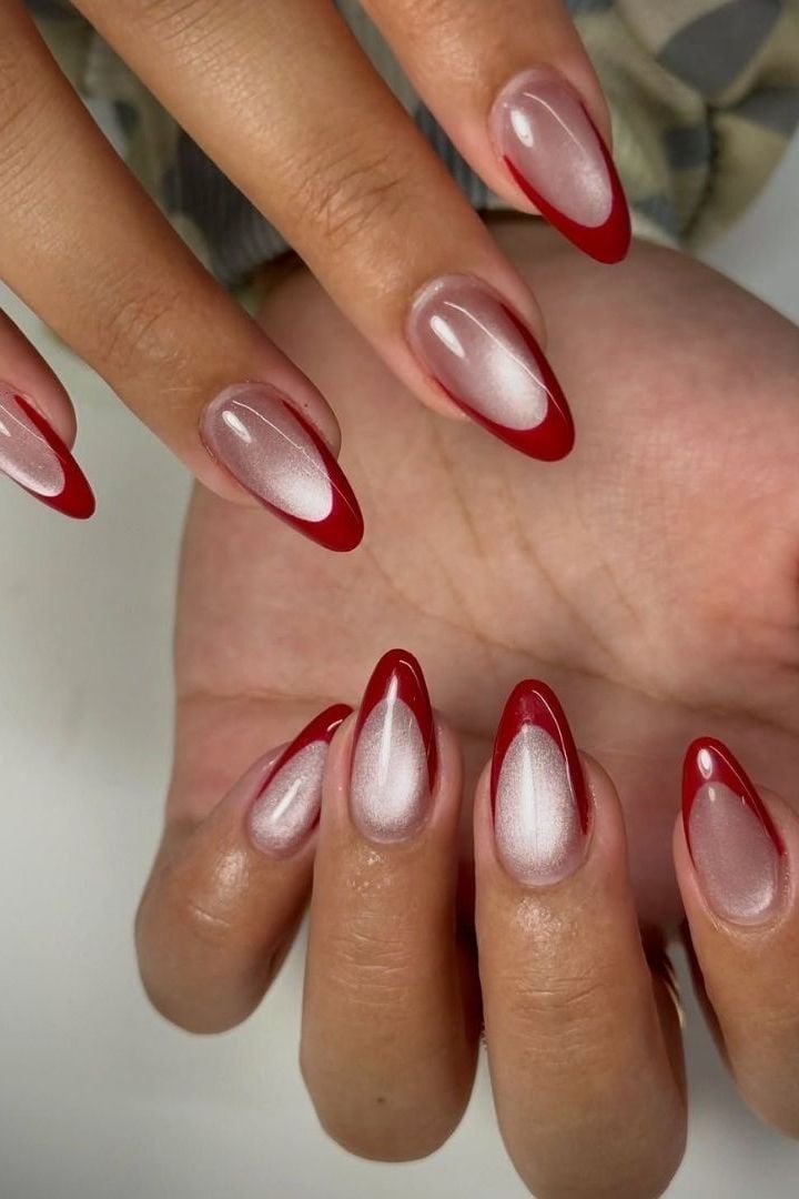 Cat-Eye Red Outline French Medium Almond Nails Cat-Eye Red Outline French Medium Almond Nails — Trendy Red Almond Nails