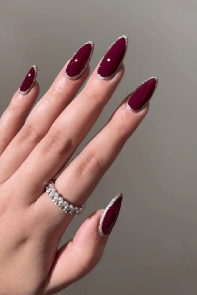 Dark Burgundy Glitter Edge Medium Almond Nails Dark Burgundy Glitter Edge Medium Almond Nails — Trendy Red Almond Nails