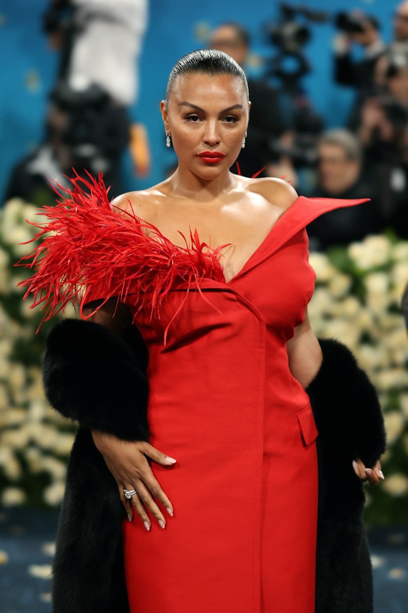 Red Dress with Feather Trim and Sculptural Silhouette — Trendy Red Carpet Outfits