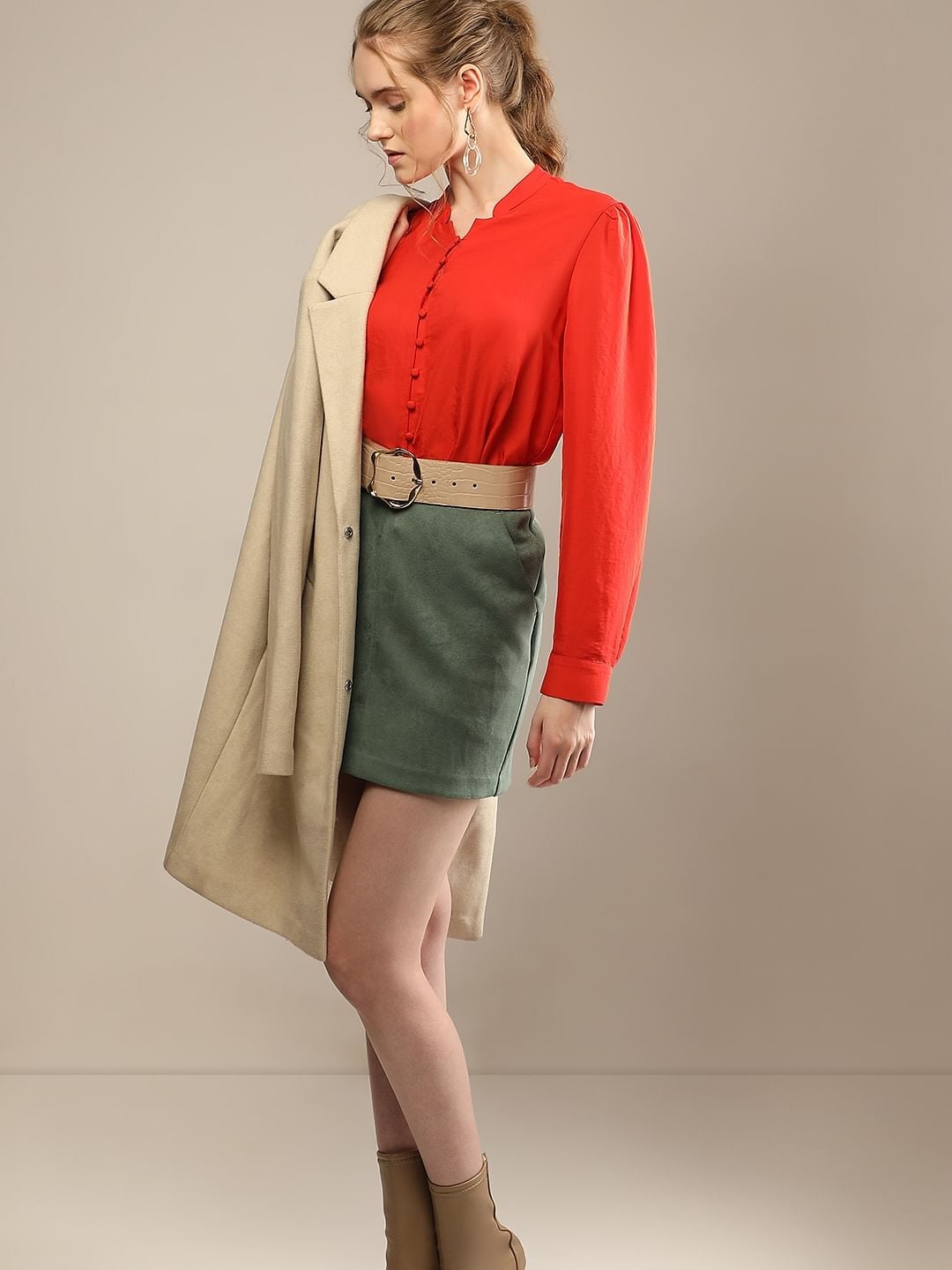 Red Button-Up Top with Green Skirt Red Button-Up Top with Green Skirt — Trendy Red Top Outfits