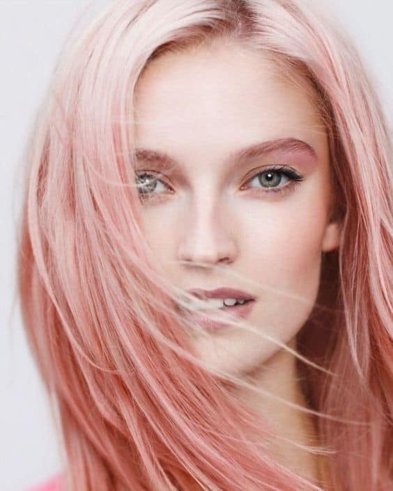 Collarbone Rose Gold With Face-Framing Bangs — Trendy Rose Gold Hair