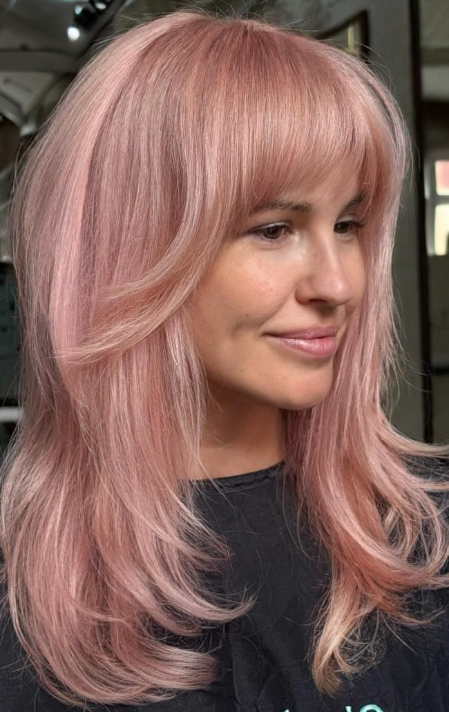 Collarbone Wavy Hair In Dusty Rose Pink — Trendy Rose Gold Hair