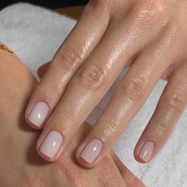Milky White Glossy Short Round Nails Milky White Glossy Short Round Nails — Trendy Round Nails