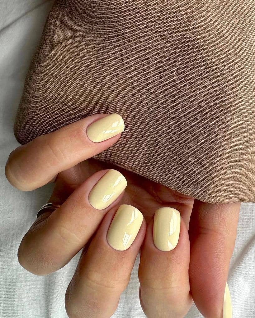 Solid Pale Yellow Short Square Nails — Trendy Short Acrylic Nails