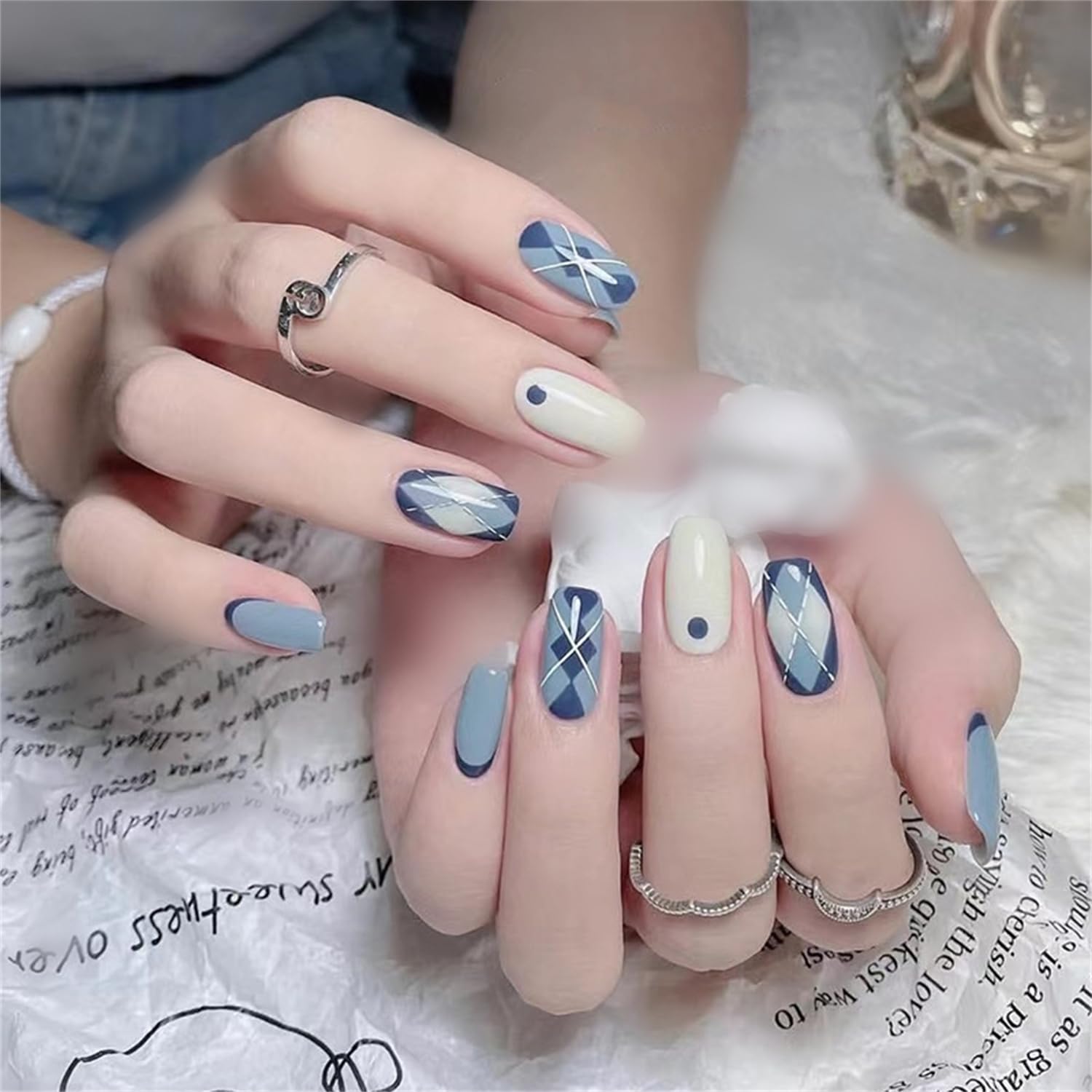 Navy Cream Plaid Pattern Short Oval Nails — Trendy Short Acrylic Nails