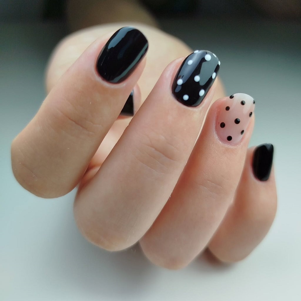 Metallic Green Tip Short Almond Nails — Trendy Short Acrylic Nails
