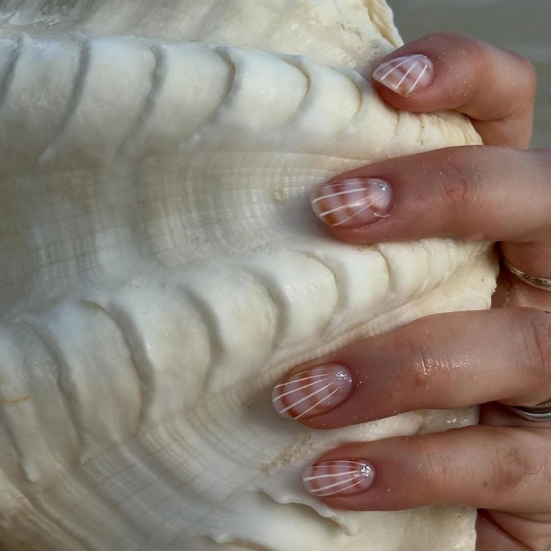 Sheer Nude With Wavy Lines Short Square Nails — Trendy Short Acrylic Nails
