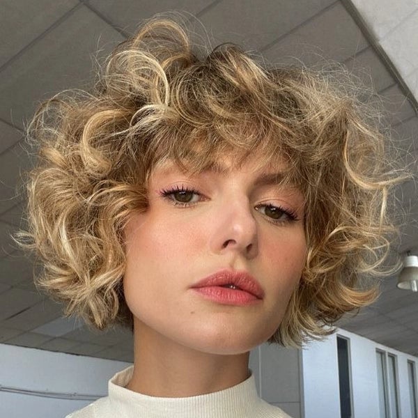 10 best curly bob haircuts that convinces you to go short hair [2025] – Laifen-US