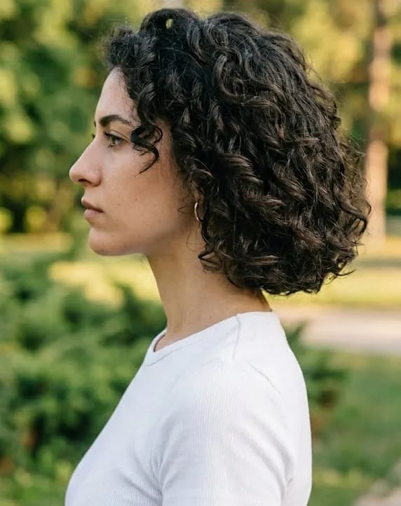 Side Profile Bob With Natural Curls — Trendy Short Curly Hair
