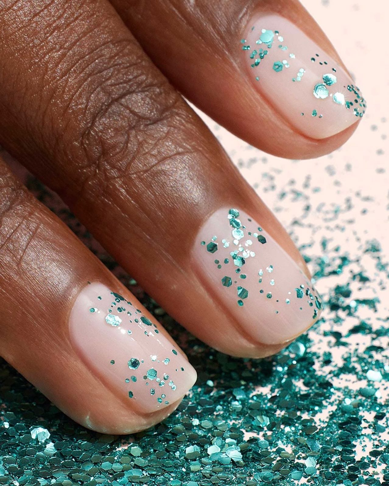 Teal Glitter Accent Sheer Nude Short Square Nails — Trendy Short Gel Nails