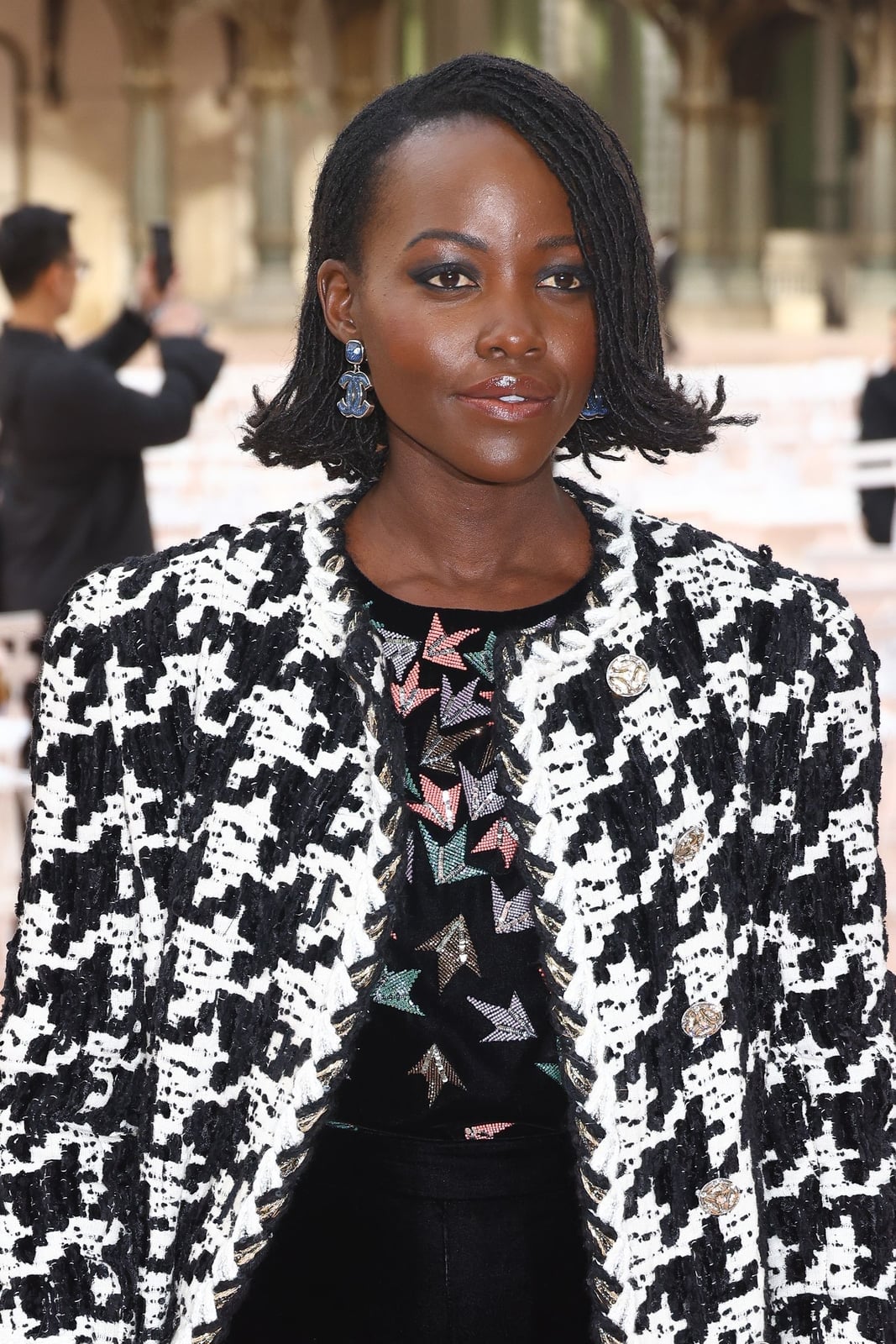 Collarbone Bob With Soft Waves Collarbone Bob With Soft Waves — Trendy Short Locs