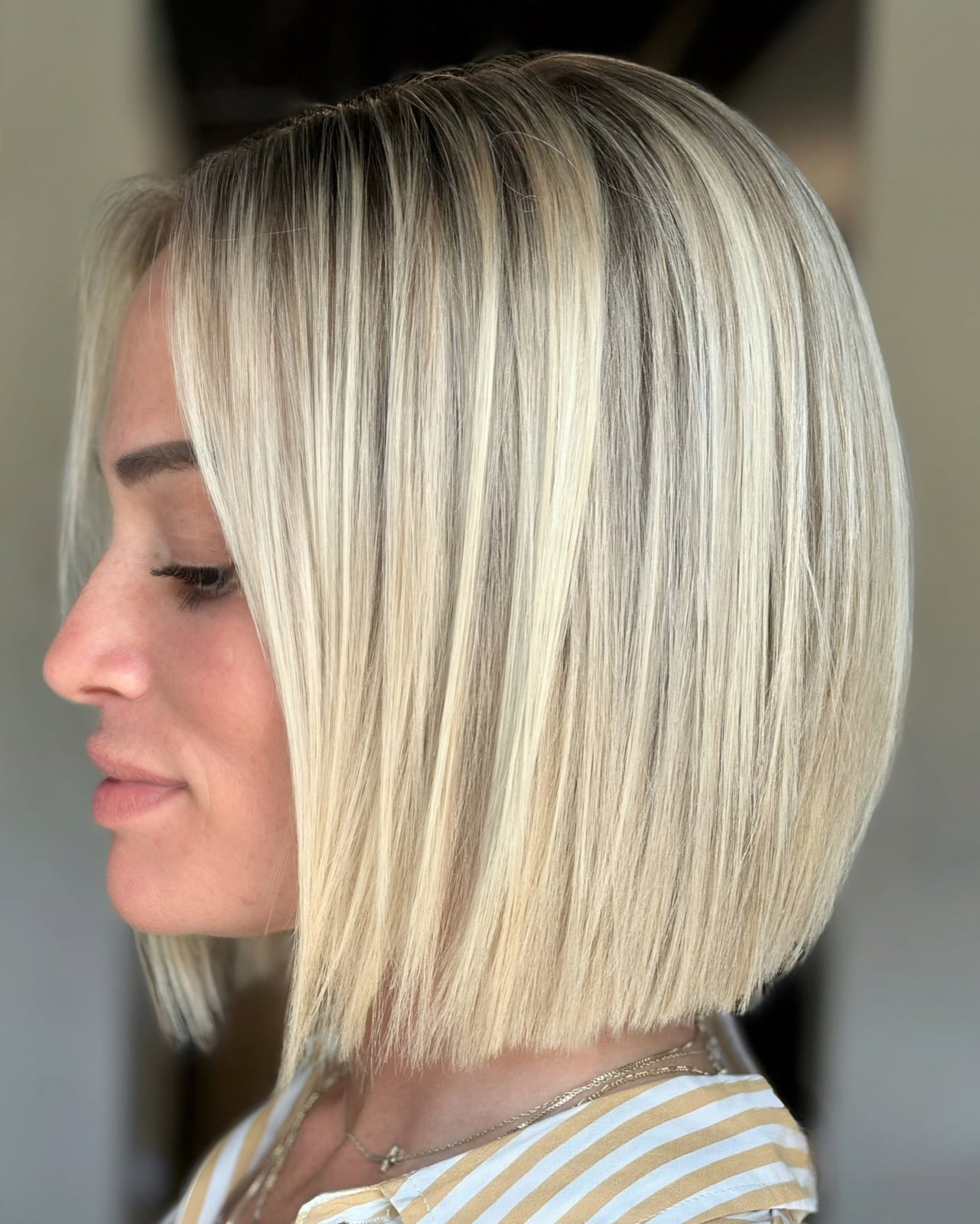Ash Blonde Blunt Collarbone Bob Ash Blonde Blunt Collarbone Bob — Trendy Shoulder Length Bob