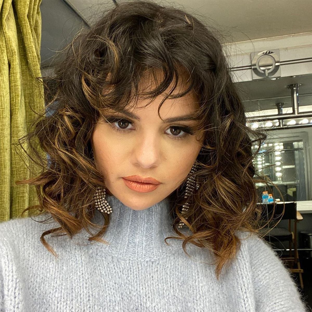 Defined Shoulder Length Curls With No Bangs — Trendy Shoulder Length Curly Hair