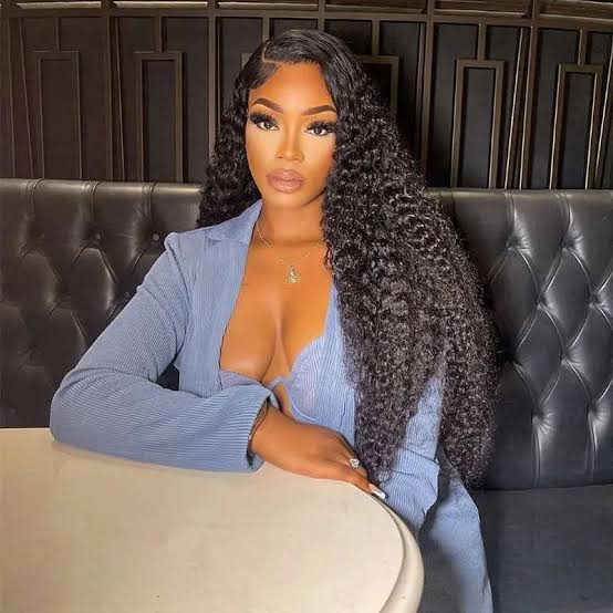 Long Voluminous Loose Waves Black Wig Long Voluminous Loose Waves Black Wig — Trendy Side Part Wig