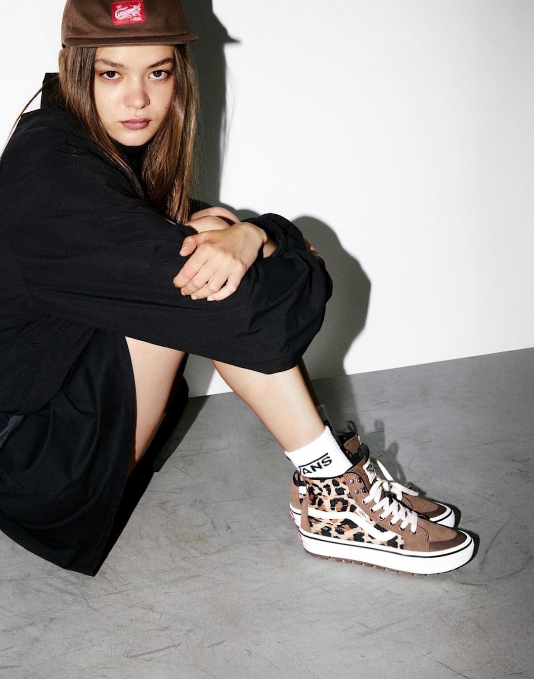 Black Dress With Leopard Print High-Top Sneakers Black Dress With Leopard Print High-Top Sneakers — Trendy Skater Outfits