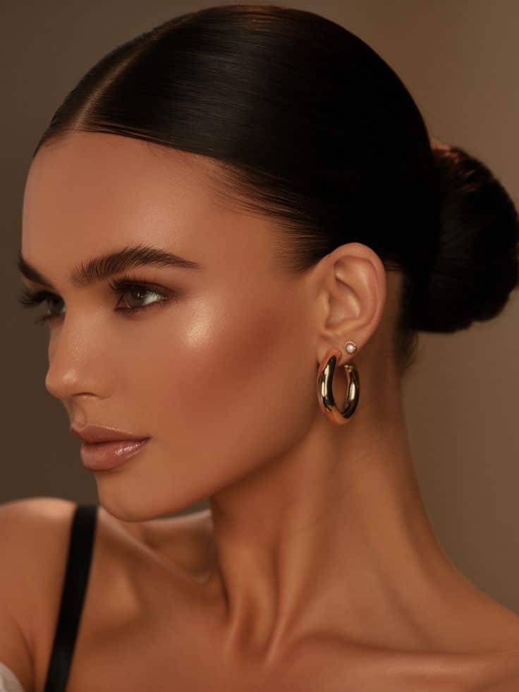 Sleek Low Bun Wet Look — Trendy Sleek Hairstyles
