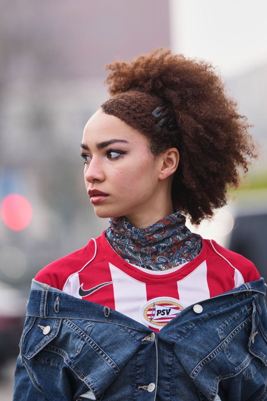 Thick Curly Dark Brown High Ponytail Thick Curly Dark Brown High Ponytail — Trendy Soccer Hair