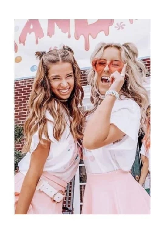 Y2K Pink Skirts and White Tees with Playful Accessories Y2K Pink Skirts and White Tees with Playful Accessories — Trendy Sorority Outfits