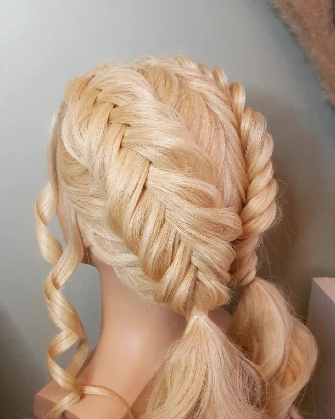 Voluminous Fishtail Braid Voluminous Fishtail Braid — Trendy Sports Hair