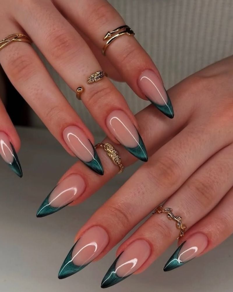 23 Fall Stiletto Nails That Bring the Drama to Your Cozy