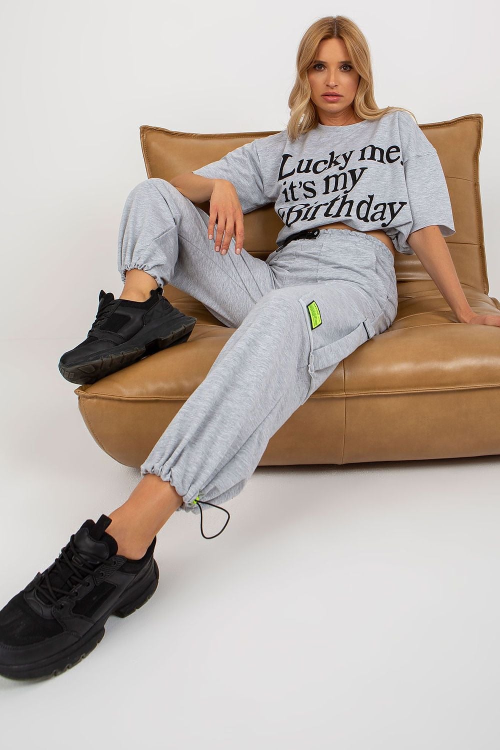 Grey Graphic T-Shirt with Neon Detail Cargo Pants Grey Graphic T-Shirt with Neon Detail Cargo Pants — Trendy Streetwear Outfits