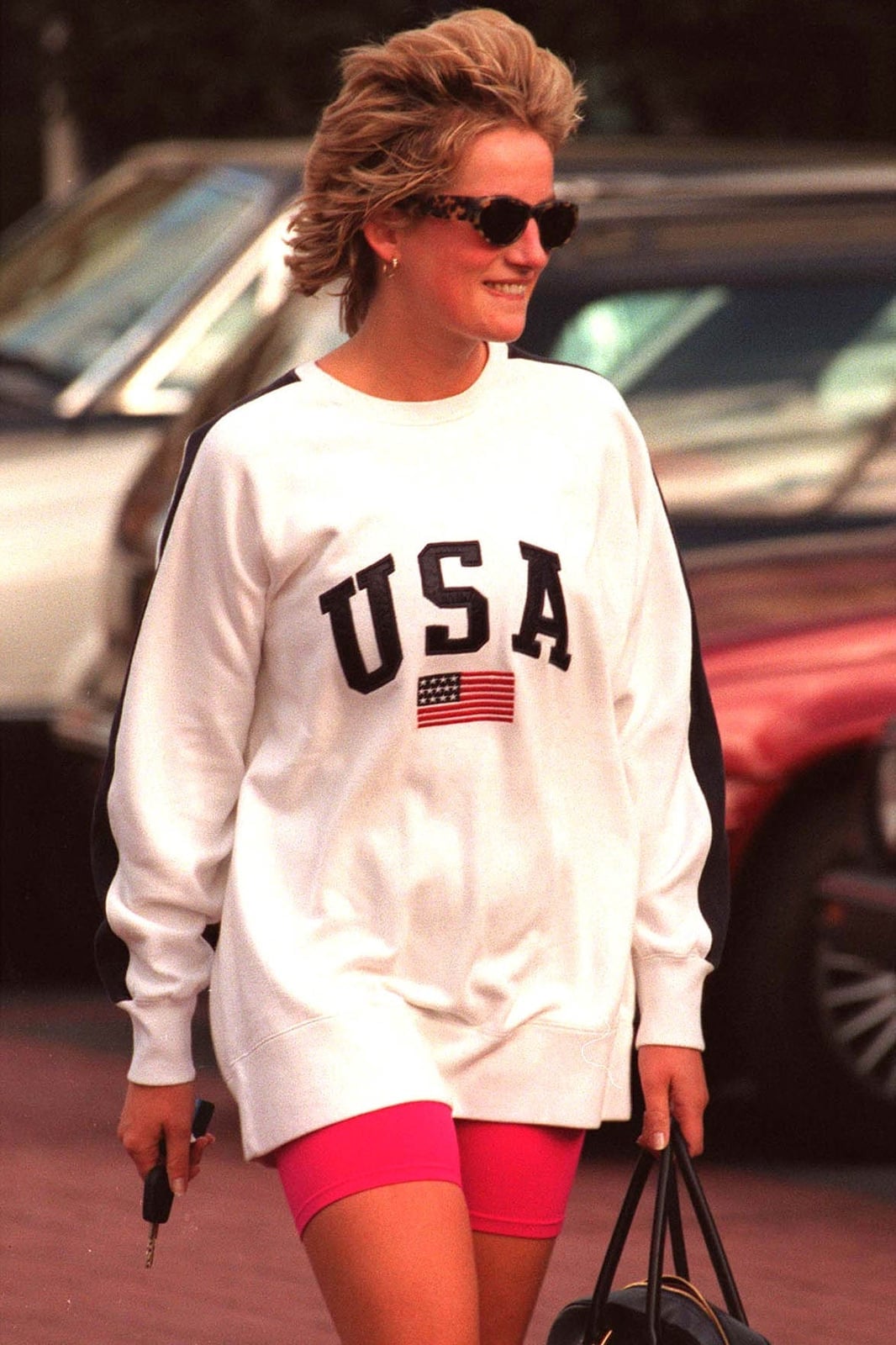 Oversized 'USA' Sweatshirt with Pink Biker Shorts — Trendy Sweatshirt Outfits Women