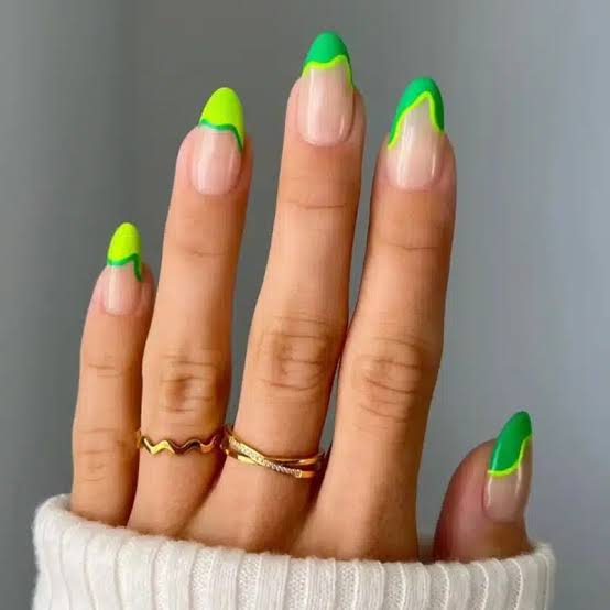 Neon Green Lime Swirls Neon Green Lime Swirls — Trendy Swirl Nails