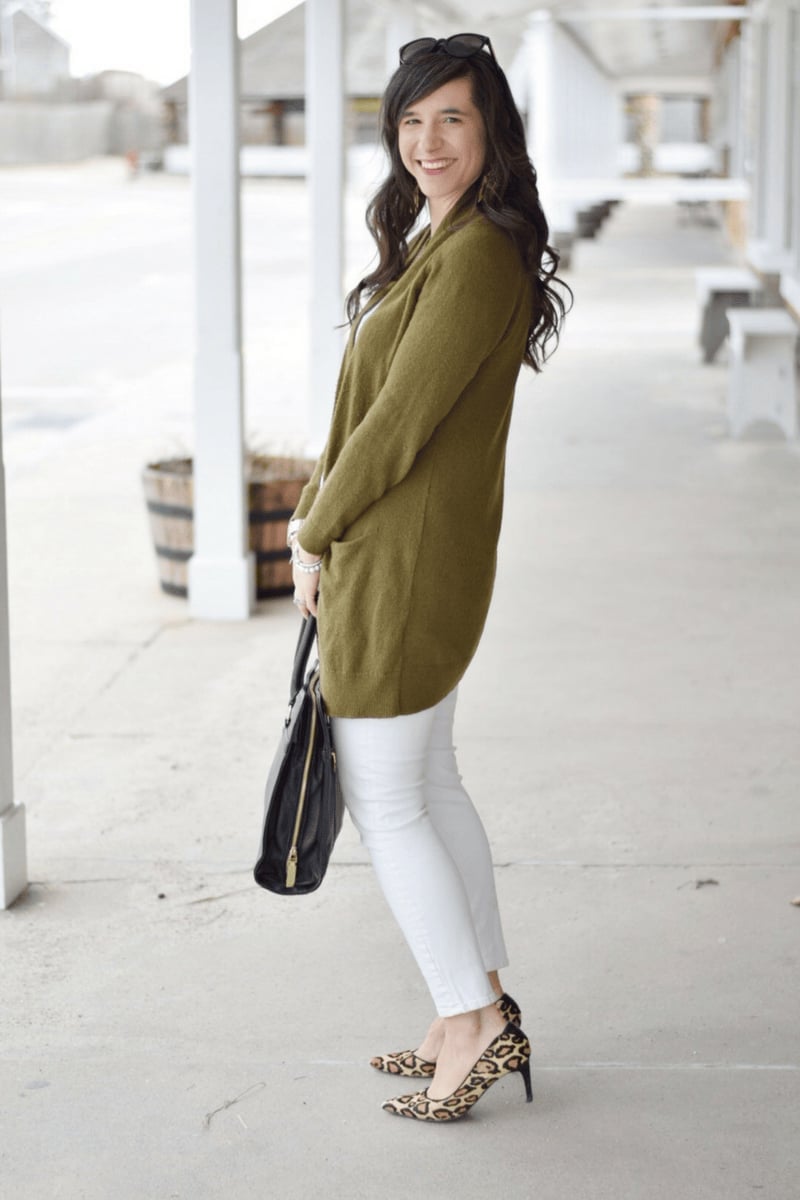 Olive Green Cardigan with White Jeans and Heels Olive Green Cardigan with White Jeans and Heels — Trendy Teacher Outfits Elementary