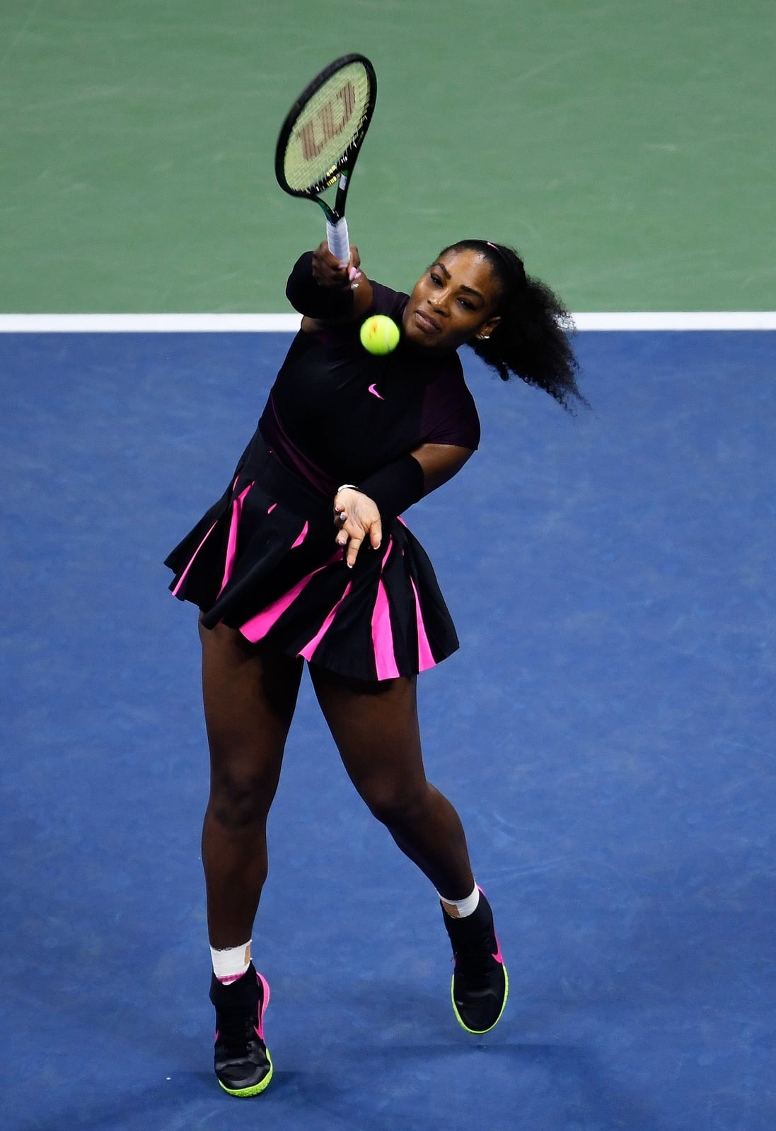 Black Tennis Skirt With Pink Trim And High-Tops Black Tennis Skirt With Pink Trim And High-Tops — Trendy Tennis Skirt Outfits