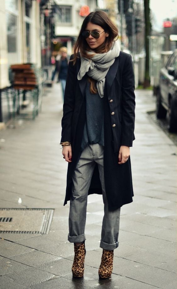 Long Black Coat With Grey Sweater And Leopard Boots — Trendy Tomboy Outfits