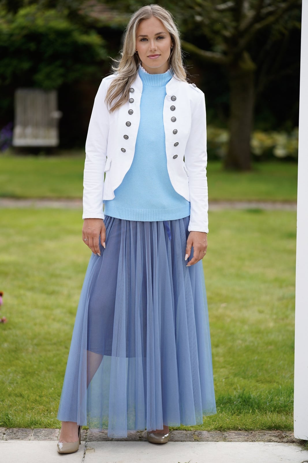 Flowing Blue Tulle Skirt with Military Jacket Flowing Blue Tulle Skirt with Military Jacket — Trendy Tulle Skirt Outfits