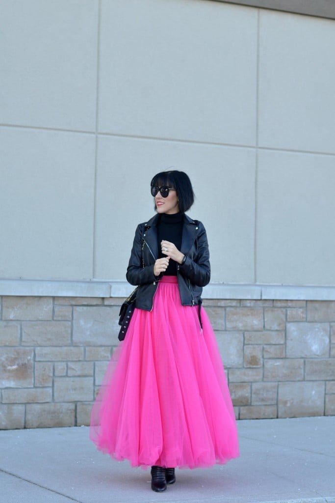 Floor Length Tulle Skirt Leather Jacket Combo Floor Length Tulle Skirt Leather Jacket Combo — Trendy Tulle Skirt Outfits
