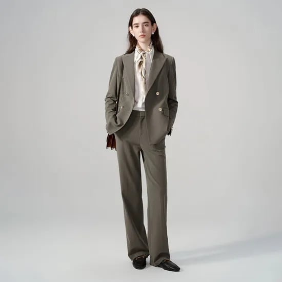 Oversized Grey Blazer with White Shirt and Wide-Leg Trousers Oversized Grey Blazer with White Shirt and Wide-Leg Trousers — Trendy Two Piece Outfits