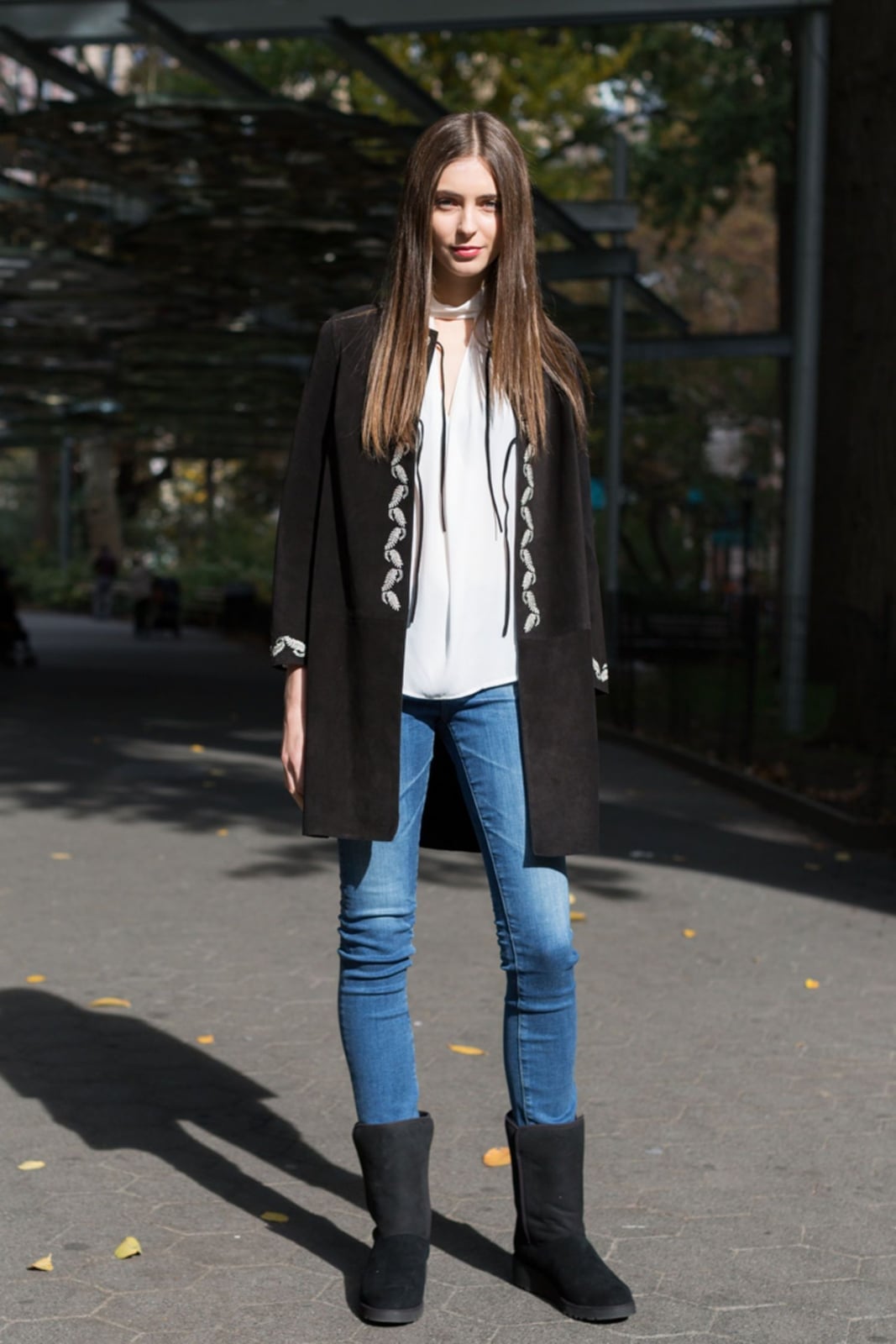 Black Ugg Boots with Embroidered Coat and Blouse, Close-Up Take — Trendy Uggs Outfits