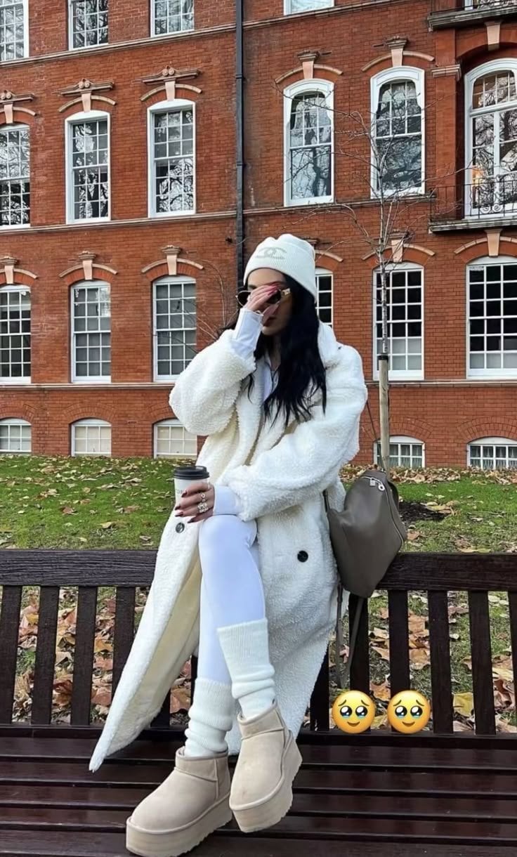All-White Cozy Look with Platform Uggs — Trendy Uggs Outfits