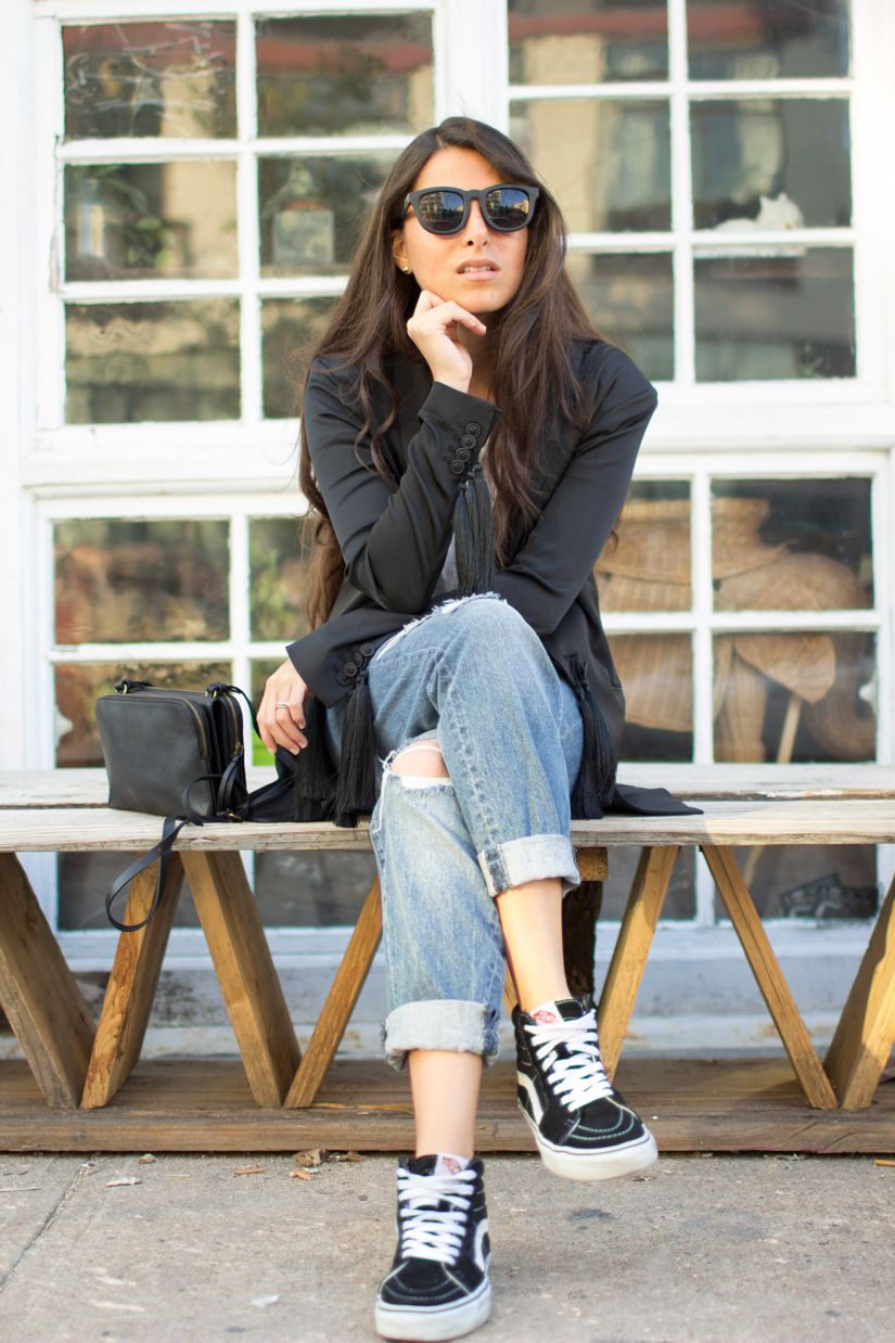 Fringe Blazer with Ripped Jeans and High-Top Vans Fringe Blazer with Ripped Jeans and High-Top Vans — Trendy Vans Outfits
