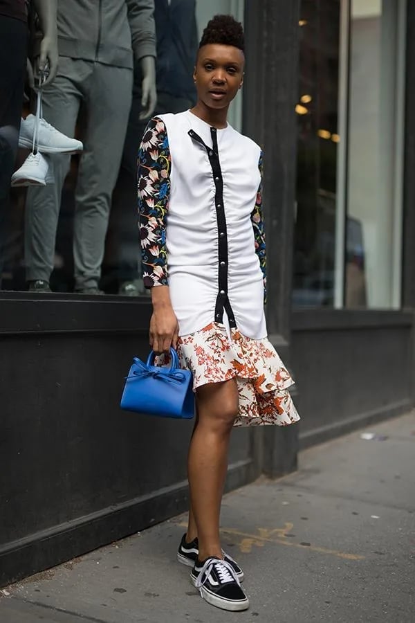 Printed Sleeve Dress with Vans Sneakers and Fitted Bodice Printed Sleeve Dress with Vans Sneakers and Fitted Bodice — Trendy Vans Outfits