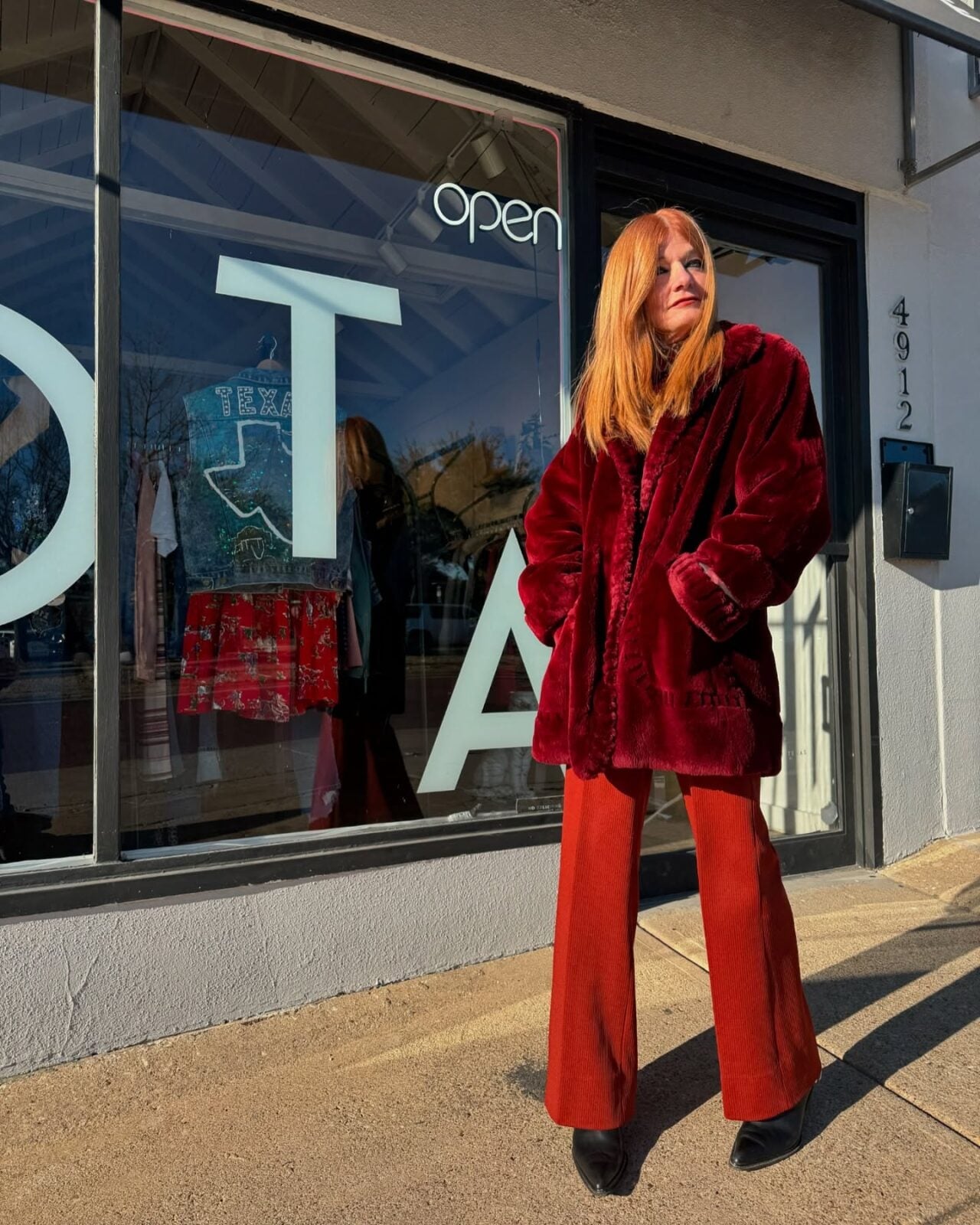 Faux Fur Coat With Corduroy Trousers Faux Fur Coat With Corduroy Trousers — Trendy Vintage Style