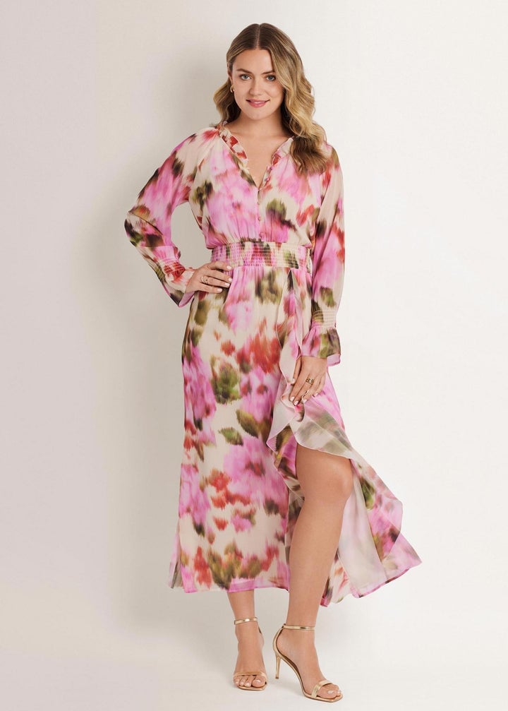 Floral Maxi Dress With Ruffled Hem Floral Maxi Dress With Ruffled Hem — Trendy Vintage Style