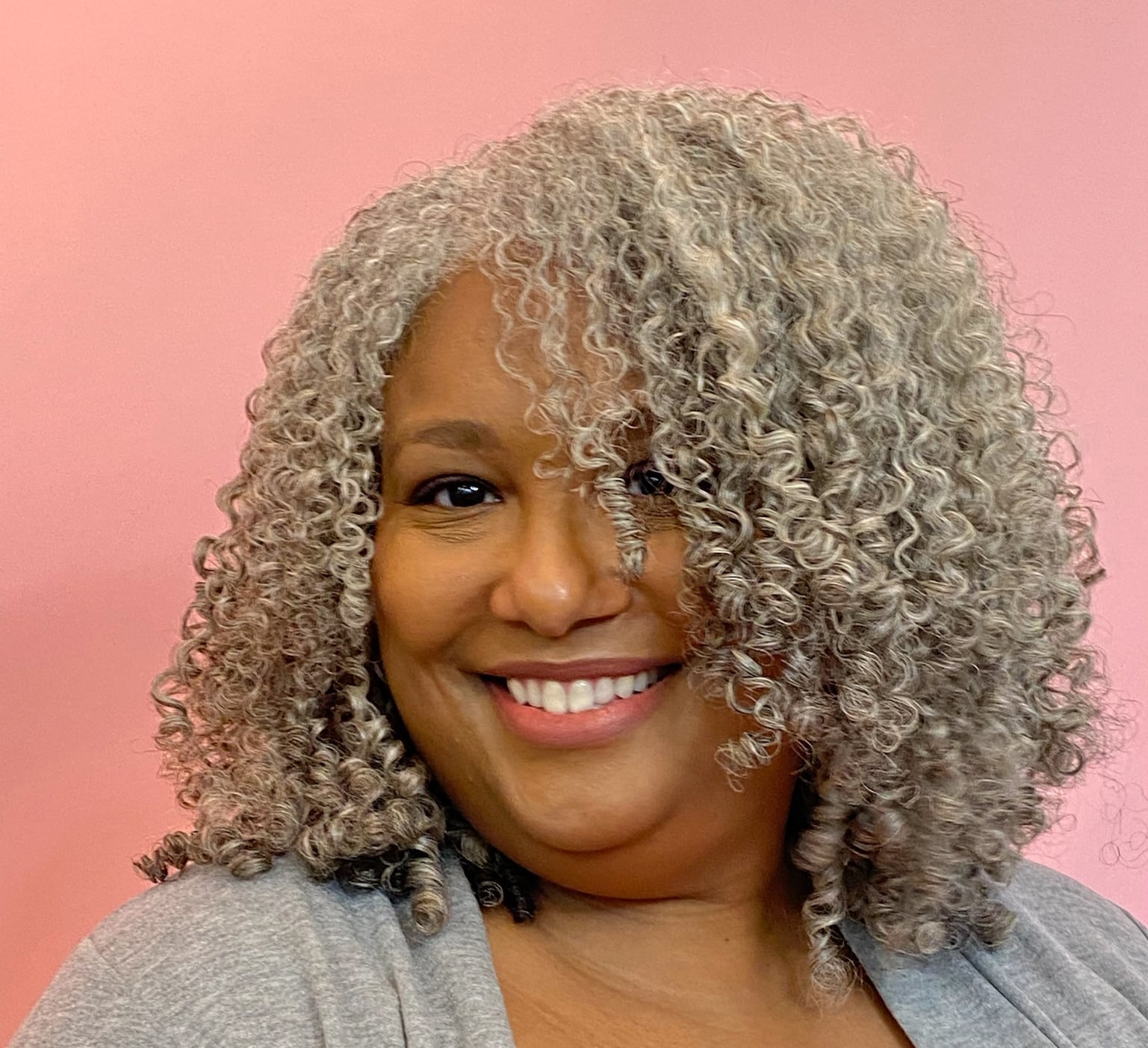 Grey Knit Cardigan and Defined Curls Grey Knit Cardigan and Defined Curls — Trendy Wash and Go