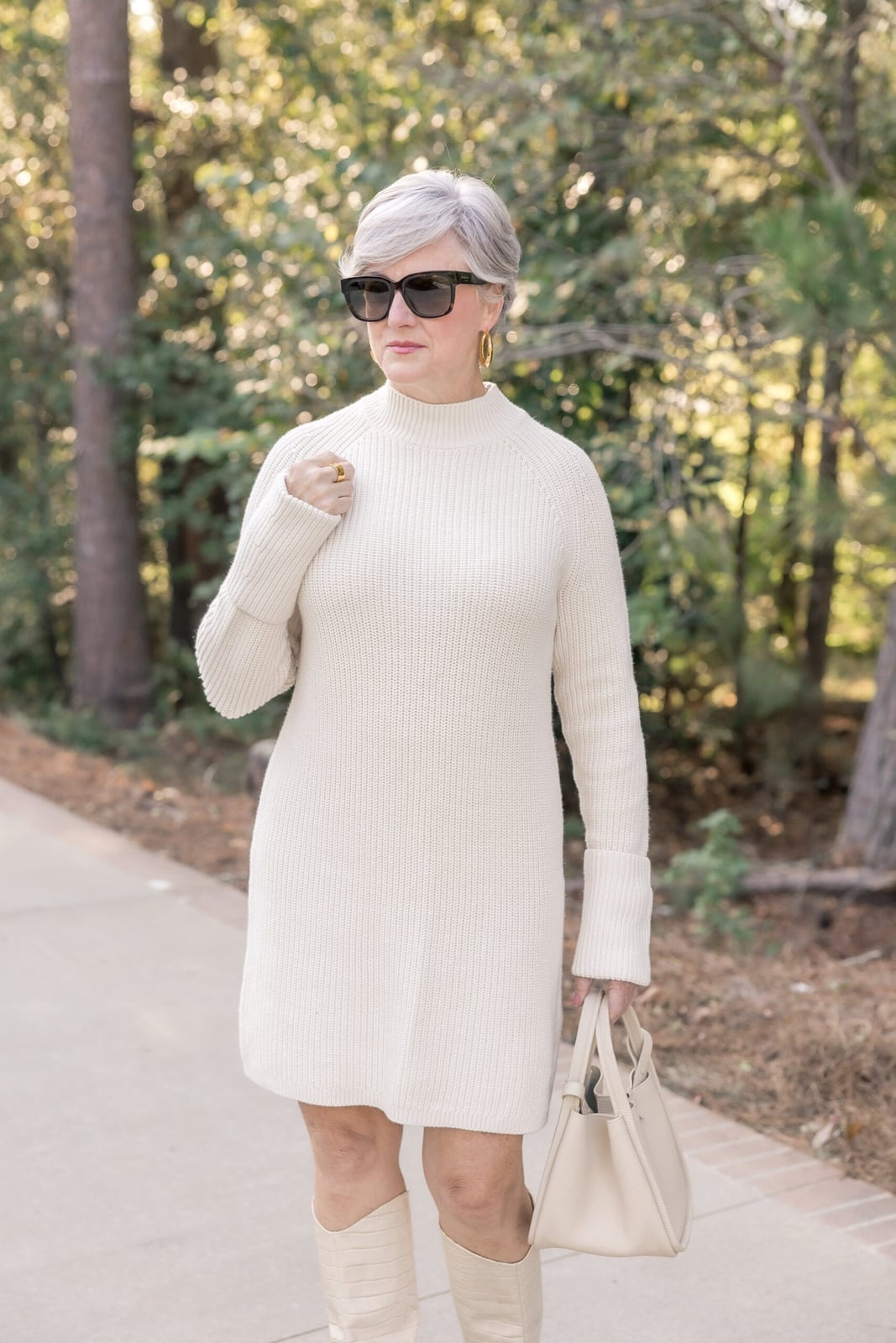 Off-white Ribbed Knit Sweater Dress with Boots Off-white Ribbed Knit Sweater Dress with Boots — Trendy White Sweater Outfit