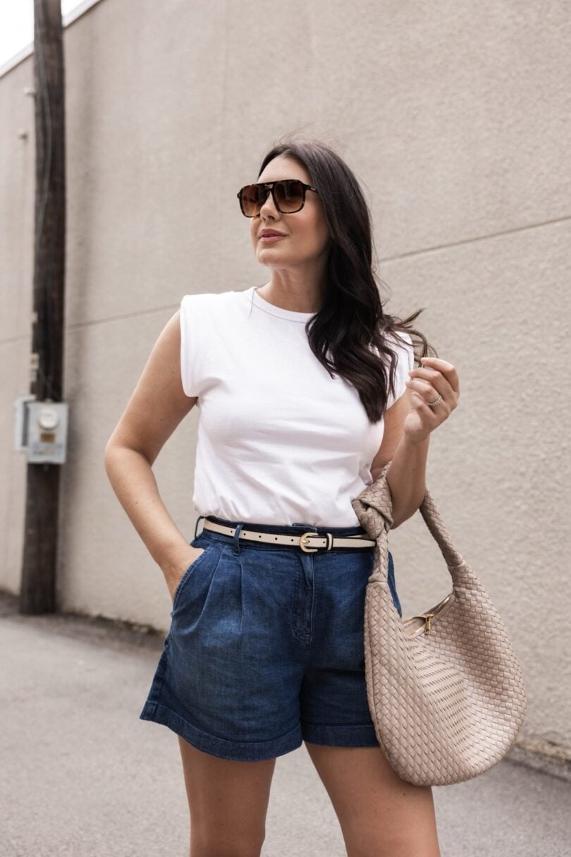 Padded Shoulder Tee With Denim Shorts And Sneakers — Trendy White Tee Outfits